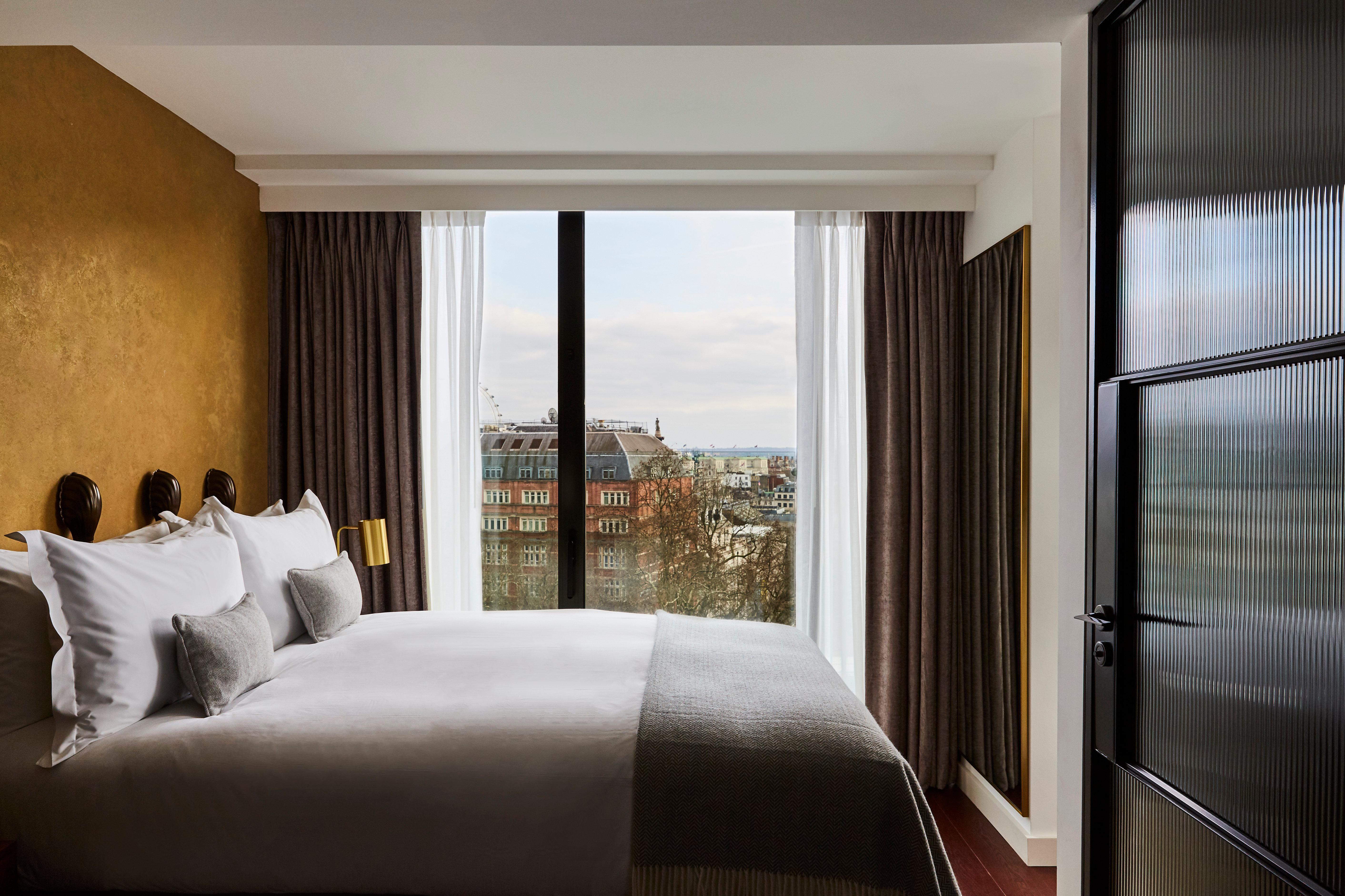 Отель Indigo - 1 Leicester Square By Ihg Лондон