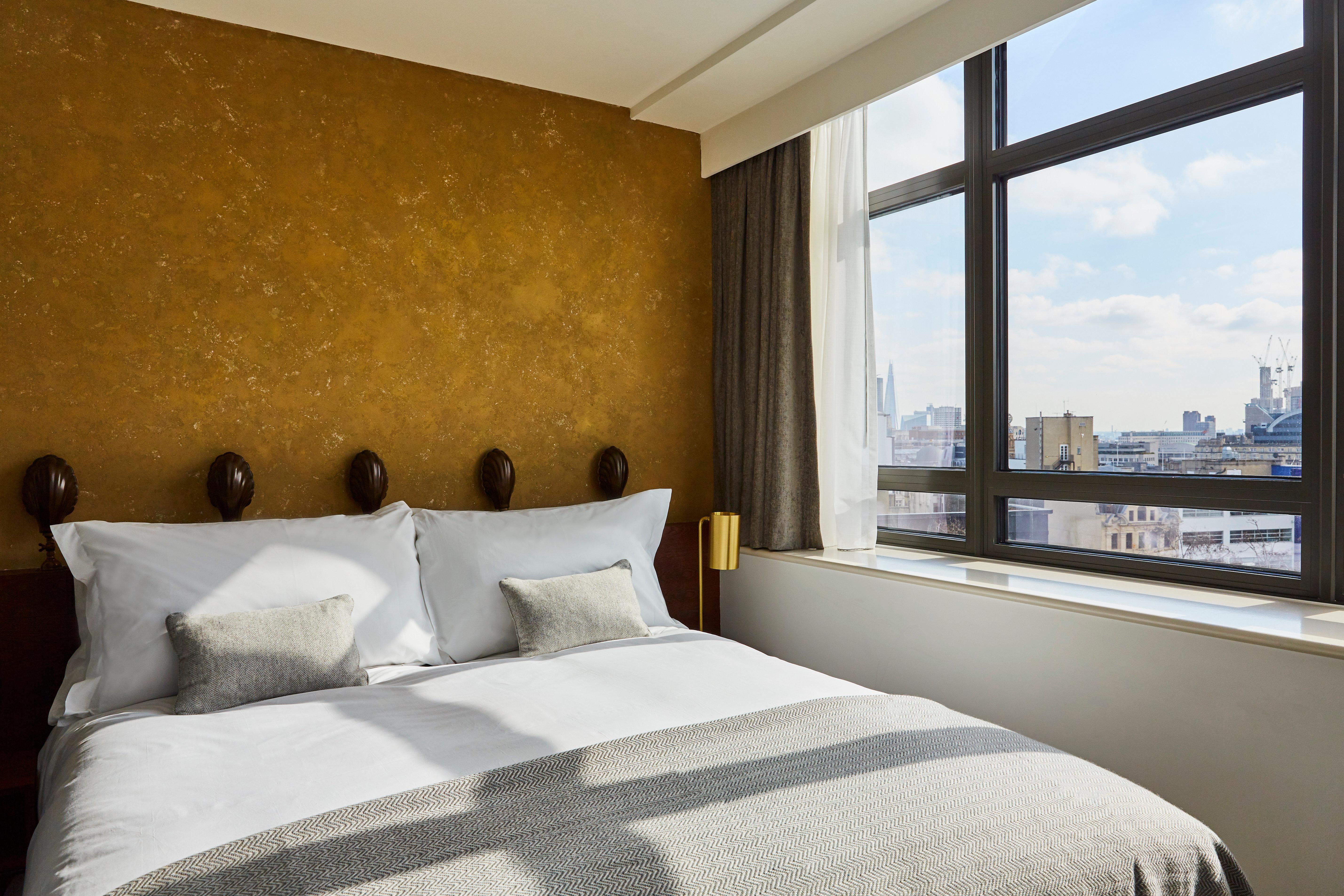 Отель Indigo - 1 Leicester Square By Ihg 4*