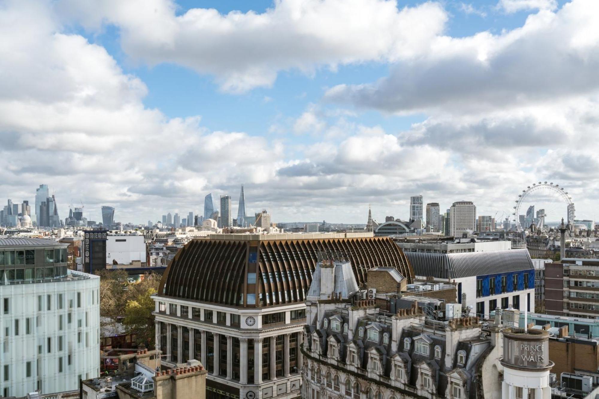 Отель Indigo - 1 Leicester Square By Ihg 4*